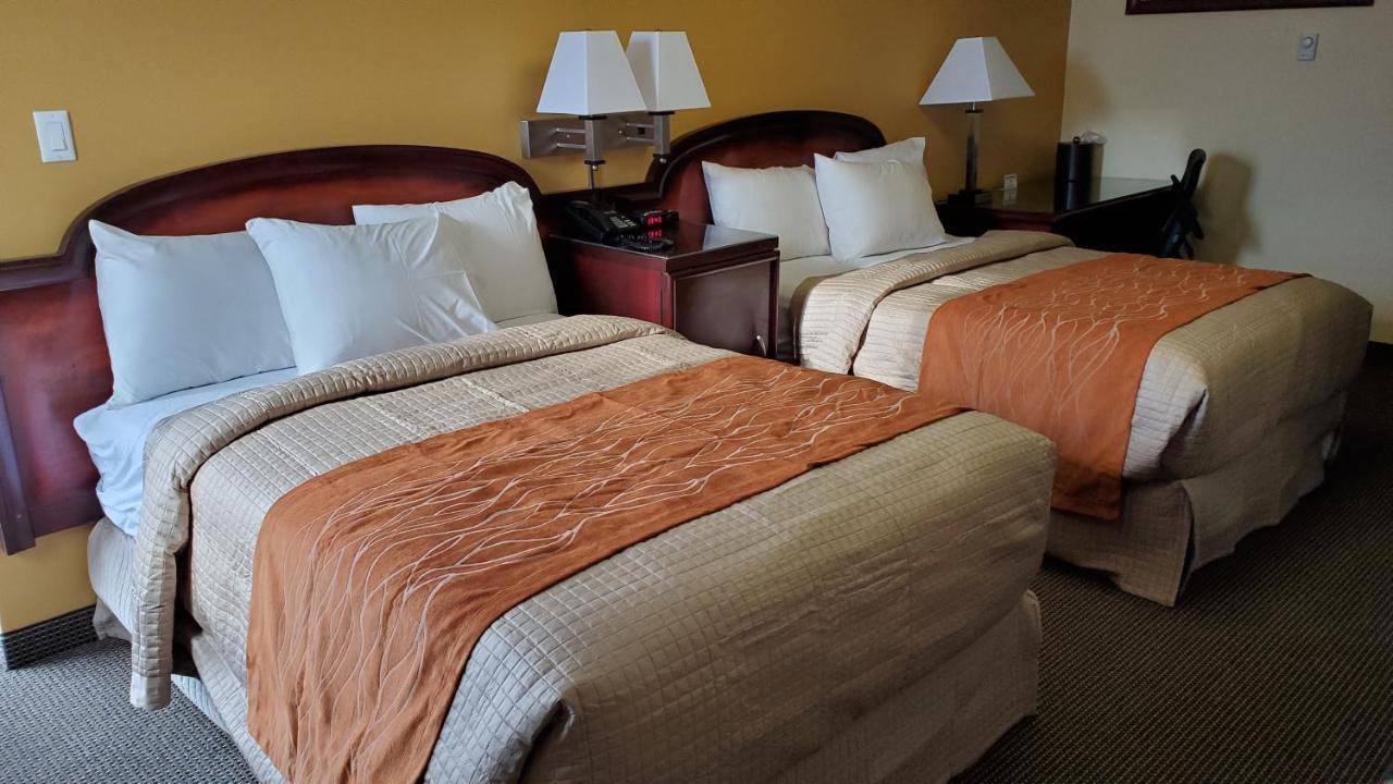 Imperial Fireside Inn Садбери Экстерьер фото